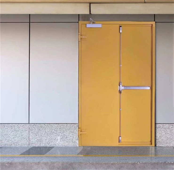 �������L(f��ng)���T