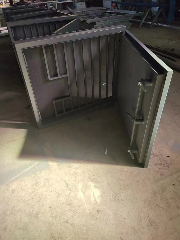 й������й������